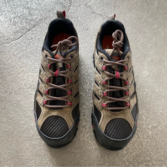 Merrell Moab 2 Vent Waterproof CT Women’s Tan and Black Hiking Shoes in Boulder - Picture 4 of 13
